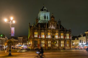 Delft bei Nacht