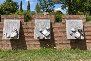 Mauer der 12 letzten Mahlzeiten bekannter Frauen