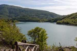am Lago Fiastra