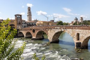 Ponte Pietra